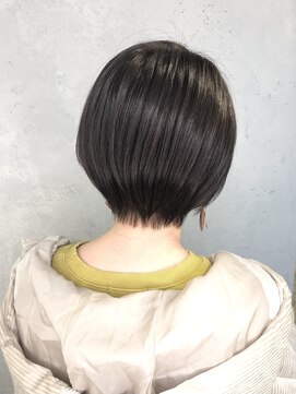 サロウィン 池袋(SALOWIN) 小顔ショート × 最高級トリートメント #018