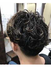 ヘアーミュージアム ライ(HAIR MUSEUM RYE) ツーブロック×スパイラル