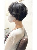 ショートボブ
