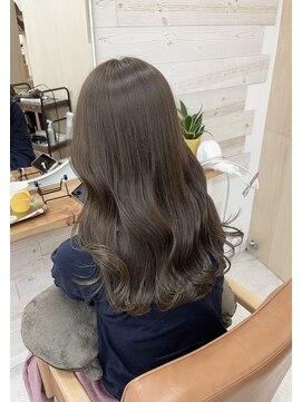 ティエル(TieLu) 韓国風×ソフトグレージュ×外国人風