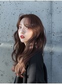 韓国ヘア×小顔薄めバング×ウェーブスタイル
