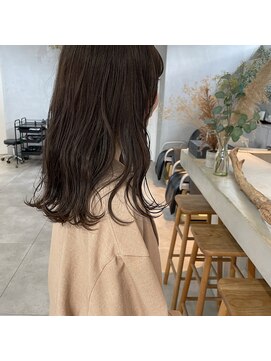 ミント(mint) 人気のオリーブグレージュ！赤味抑えて透明感を！