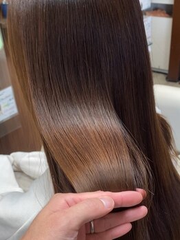 ティアラ(TIARA)の写真/◆酸性ストレートパーマ◆なめらかな手触りと潤いたっぷりのストレートヘアを手に入れませんか◎