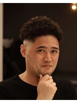 ザデイトウキョウ 表参道 青山(THE DAY TOKYO) リバースパーマ/スキンフェード/刈り上げショート/大人メンズ