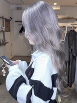 ブレイズヘアー(BLAZEhair)&nbsp;【ブルベにオススメ】ホワイトグレージュ×ブリーチ２回