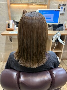 ティンク 横浜(Tink) 外ハネボブ×インナーカラー/ Tink横浜 亀田実花