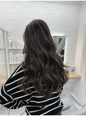 【白髪ぼかし×ULTOWA】柔らかい質感とツヤ髪へ