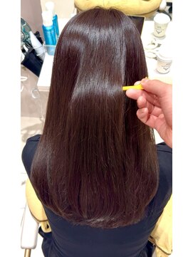 アフロート トウキョウ(AFLOAT TOKYO) 【髪質改善】で艶髪に。【酸性ストレート】【縮毛矯正】【美髪】