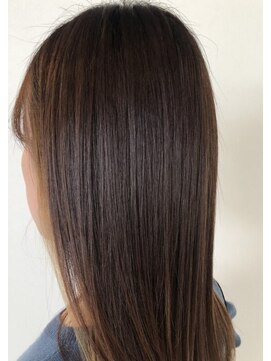 ストレート×インナーカラー