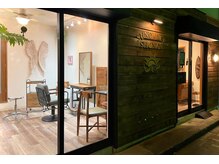 SUNDANCE SHONAN 鶴嶺通り美容室【サンダンスショウナン】の雰囲気(☆鶴嶺通り車窓から見える美容室SUNDANCE SHONAN☆)