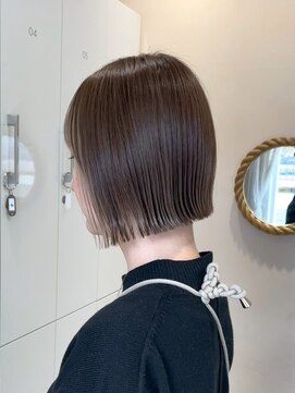 ローヴ 梅田(L'aube) 髪質改善 切りっぱなしボブ 大人ボブ タッセル