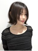 赤み消しグレージュ顔まわりレイヤー外ハネボブ