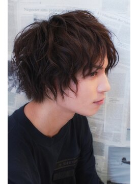 シン(syn) スパイラルパーマ　ツイストスパイラルパーマ 波巻きパーマ