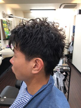 理容室クレオ 新宿 初心者向けふんわりパーマ