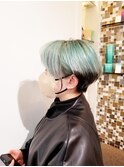 派手髪好き必見！シアーターコイズグリーン