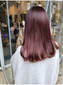カシスピンクが可愛い愛されガーリーヘア