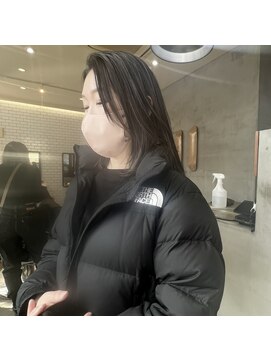 リリ(Riri) プラチナグレージュハイライト