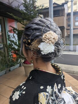 ヘアスペース エーアイアール(Hair Space A.I.R) 成人式アップ