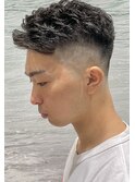 ツーブロックフェードアイロンパーマ