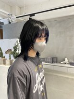 ファイブバイジエクト 堀江(FIVE by The Ect) ウルフカット ウルフヘア インナーブルー インナーカラー