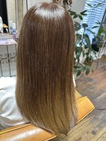 ロア(Loah)&nbsp;明るめグレイカラー/白髪ぼかし