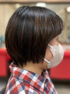 ヘアークリアー 春日部 ミセス おしゃれな大人のハイライトカラー グラデーションボブ