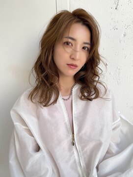 ロイズ 自由が丘(Roys) 【Roys 自由が丘】セミロング/コテ巻き/髪質改善/30代40代