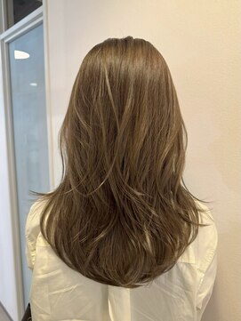 ムード(MOOD,) 暗めカラー/グランマッシュ[レイヤーカット/髪質改善/銀座]