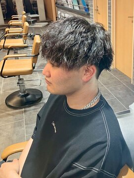 アイコニック 日進梅森台店(ICONIQ) メンズ/メンズカット/メンズパーマ/ニュアンスパーマ