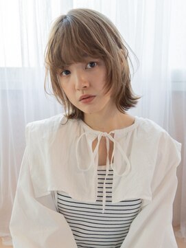 デューヘアー(due hair) ショート　ボブ　ウルフ　ブリーチ　レイヤーカット　イルミナ