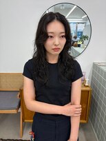 シカ(sica) ロングパーマ+透明感カラー