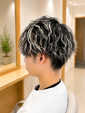 アリガ 大河原店(ARIGA) 縦落ちのツイストパーマ