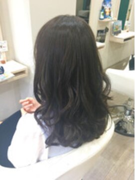 エルデ ナインズ ヘアー スタンド 川口店(elde 9's HAIR STAND) 小顔&フェアリーグレージュの大人かわいい切りっぱなしボブ