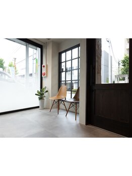 【全席半個室】あなただけの贅沢サロンタイム◇好立地＆くつろげる店内で何度でも通いたくなる美容室です♪