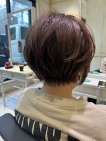 アソビ 表参道(ASOBI)&nbsp;40代50代　襟足ギザギザ　ショートボブ