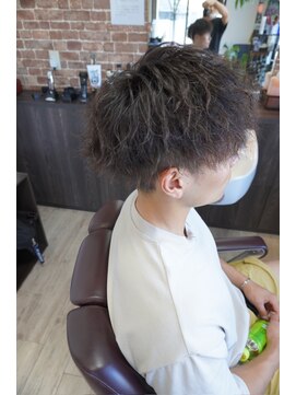 ヘアーアンドシェーブ ジンジャー(GINGER) マッシュ×ツイストスパイラルパーマ