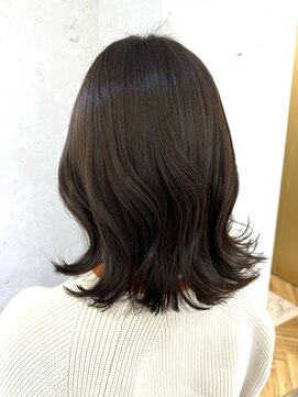 ロンドプランタン 恵比寿(Lond Printemps) 韓国風くびれヘアのミディアムレイヤーカット グレージュカラー