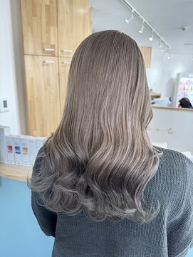 マハロハ(mahaloha) 外国人風ミルクティーベージュ