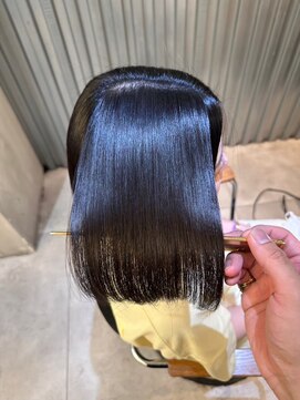 ジーナ 本八幡(Zina) 大人かわいい20代30代40代小顔ショコラベージュ Zina本八幡