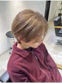 ブリーチカラー　シアーカラー　ベージュカラー　センター