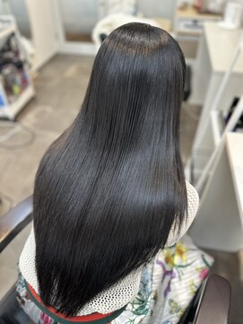 マーリー(marlee) ストレート仕上げ