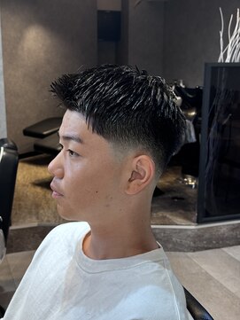 ヴィ 大宮(Vii) フェード/メンズ/大宮/ツイスパ/波巻きパーマ