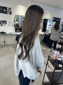 キング 枚方店(K!ng) 縮毛矯正髪質改善ハイライトレイヤーカット枚方美容室エクステ
