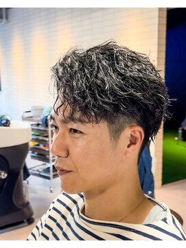 シード(SEAD) ユーティリティパーマ大人メンズスタイル