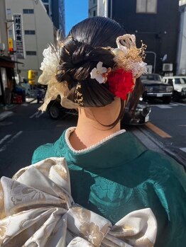 ラビッシー(Ravissy)の写真/《着物着付け＆ヘアセット￥12,000》プロの技術で長時間でも苦しくない♪大切な一日を華やかに彩ります◎
