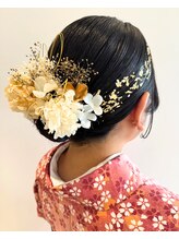 モック(moc) 袴着付け・和装ヘアセット