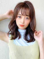 ラルユー 金山(LallYou)&nbsp;ホワイトグレージュ後れ毛が可愛い顔周りレイヤーミニウルフ