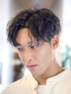 デプト(DEPT.) 波巻きパーマシャドウパーマツイストパーマメンズマッシュ佐賀