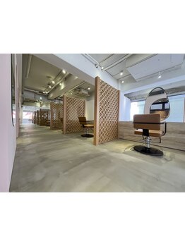 半個室のプライベート空間で周りを気にせず寛げる。あなただけの贅沢なサロンTimeを＊［代官山/中目黒］