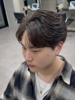 メンズサロン ガウディ 三宮店(men's salon Gaudi) 毛流れニュアンスフェザーパーマ×メンズ刈り上げセンターパート